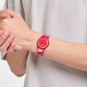 Red Swatch Charm Of Calligraphy Plastic | ZUFT-16038