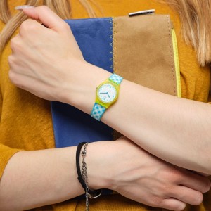 Yellow Swatch Picmika Plastic | QCHZ-92437